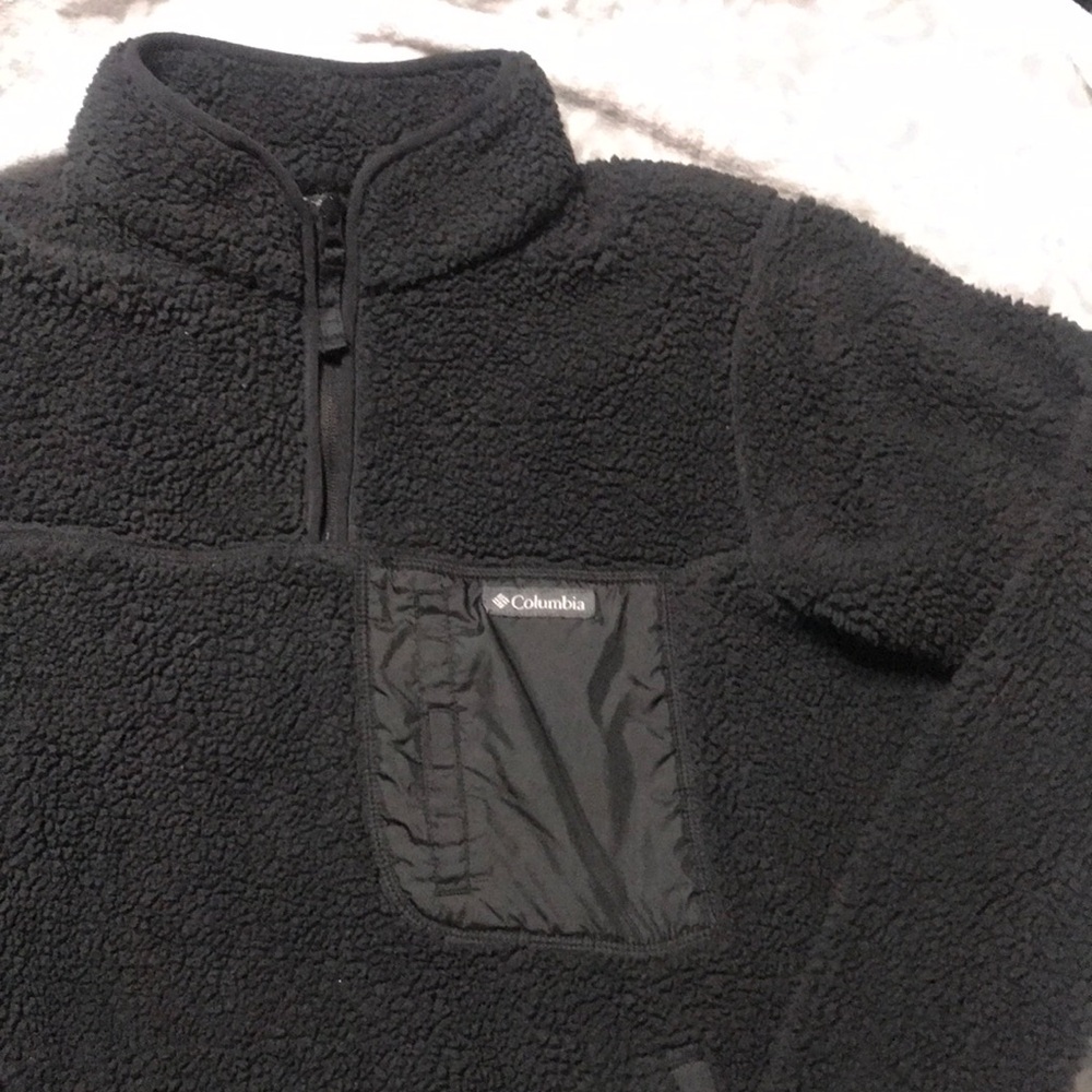 Columbia Black Fleece Pullover